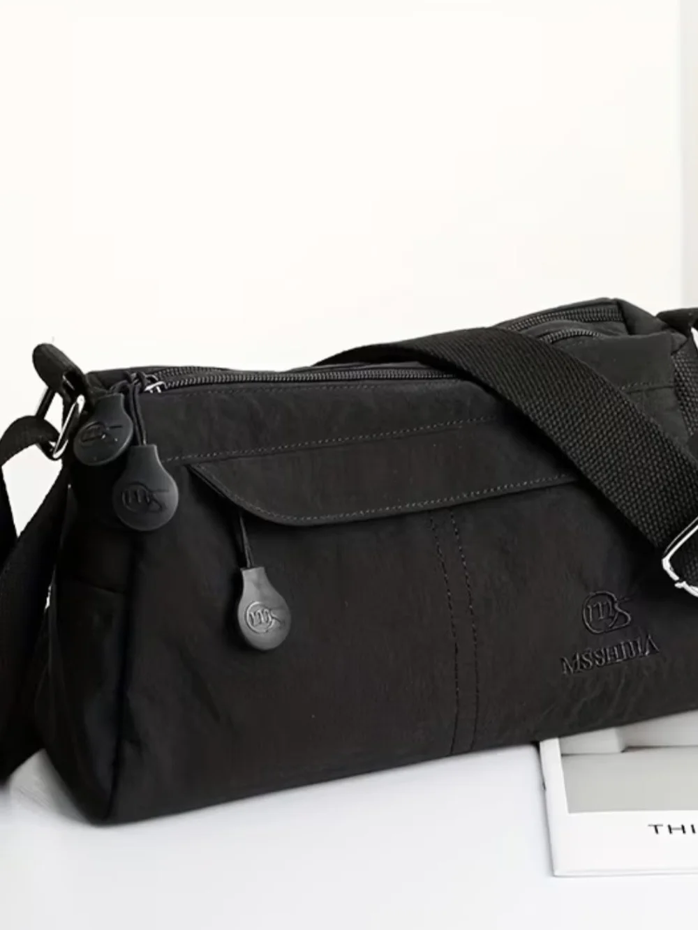 Woman's Large Capacity Nylon crossbody